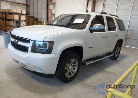 2007 Chevrolet Tahoe Ltz z USA, uszkodzony, nr VIN 1GNFC13JX7R256106